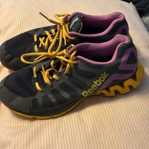 Ladies Reebok  shoes